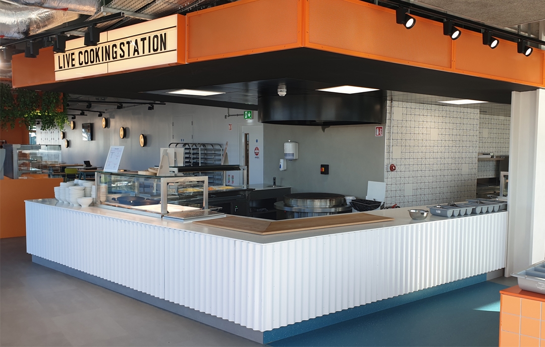 Hubspot canteen commercial kitchen and servery space